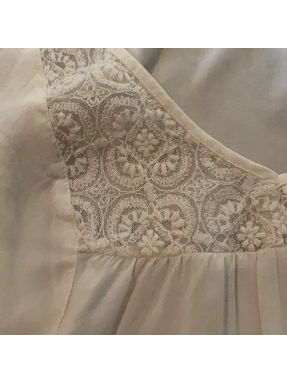 Cream Blouse top - Picture 2 of 3